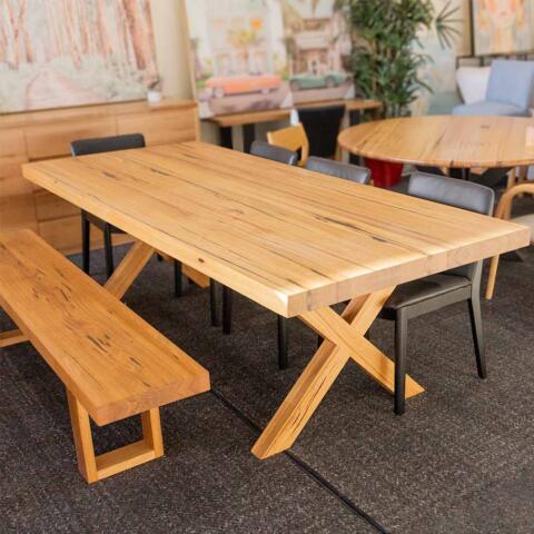 Brunswick Dining Table (1)