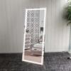 Vanitii Mirror