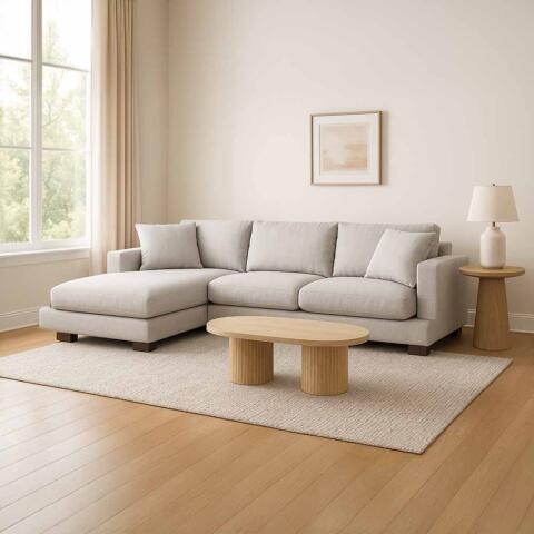 Chloe Chaise (1)