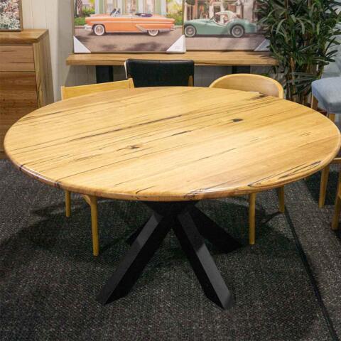 Jamieson 1500 Table (6)