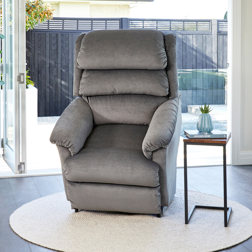 Astor Promo Photo Lift Chair