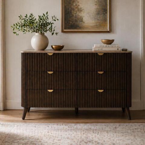 Cotswold Dresser
