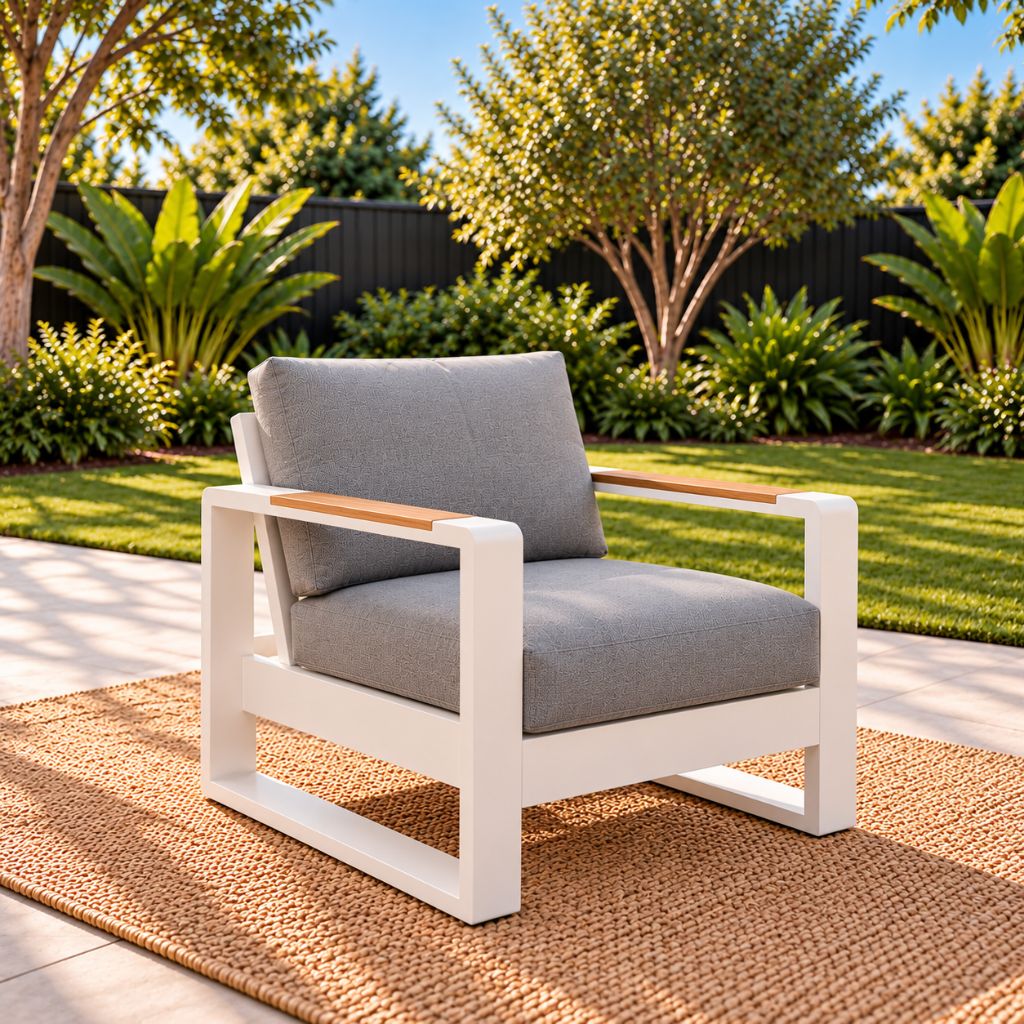 Maderia Chair White